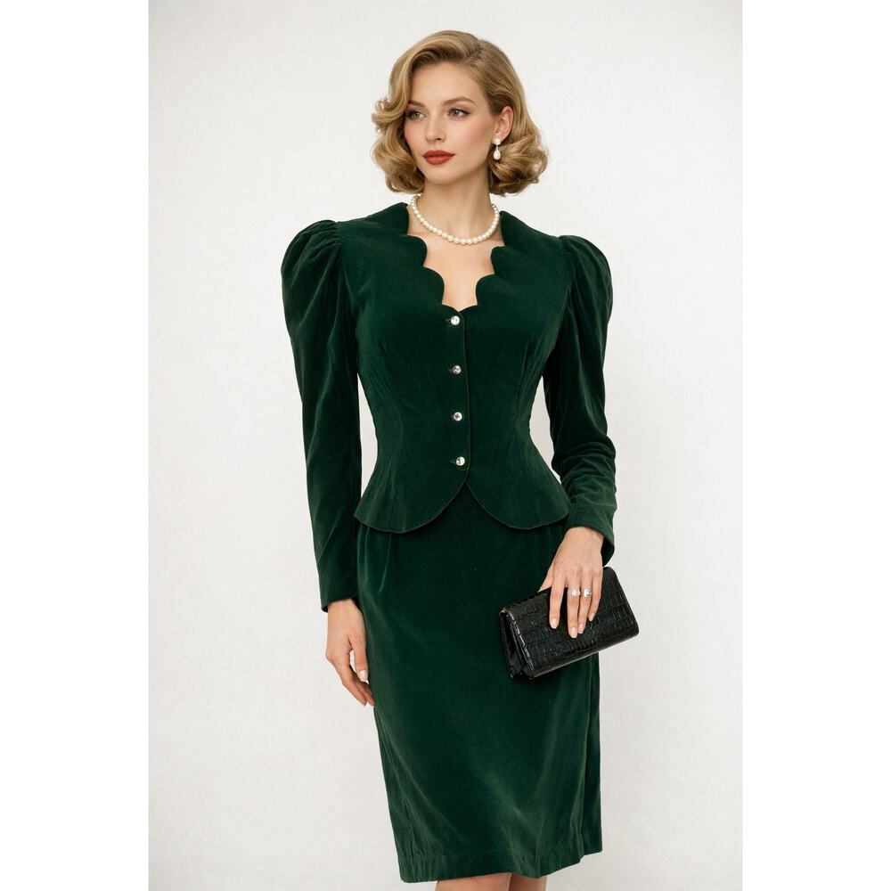 Vintage Cachet by Bari Protas Evening Velvet Suit 11/12 Emerald Green Old Money